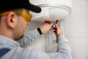 What Are the Signs You Need Water Heater Repair or Replacement in Ottawa?